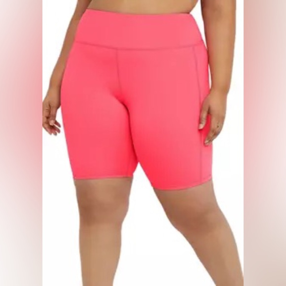 Athleta Women's Athletic Shorts - Pink